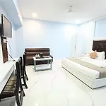 Hotel Heritage Home Walking 1 Minuit From R K Ashram Metro Station