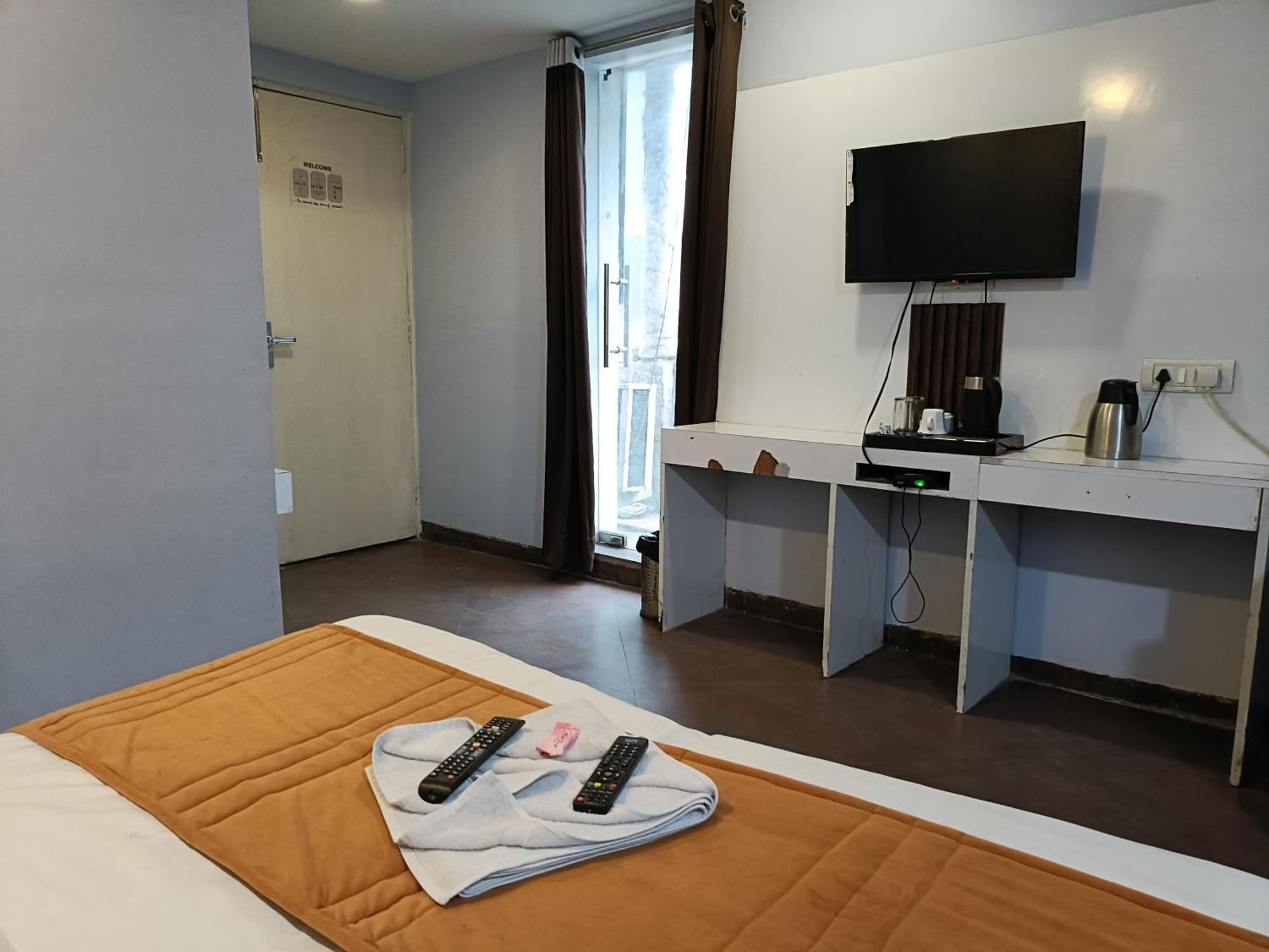 Heritage Walking 1 Minuit From R K Ashram Metro Station Hotel New Delhi