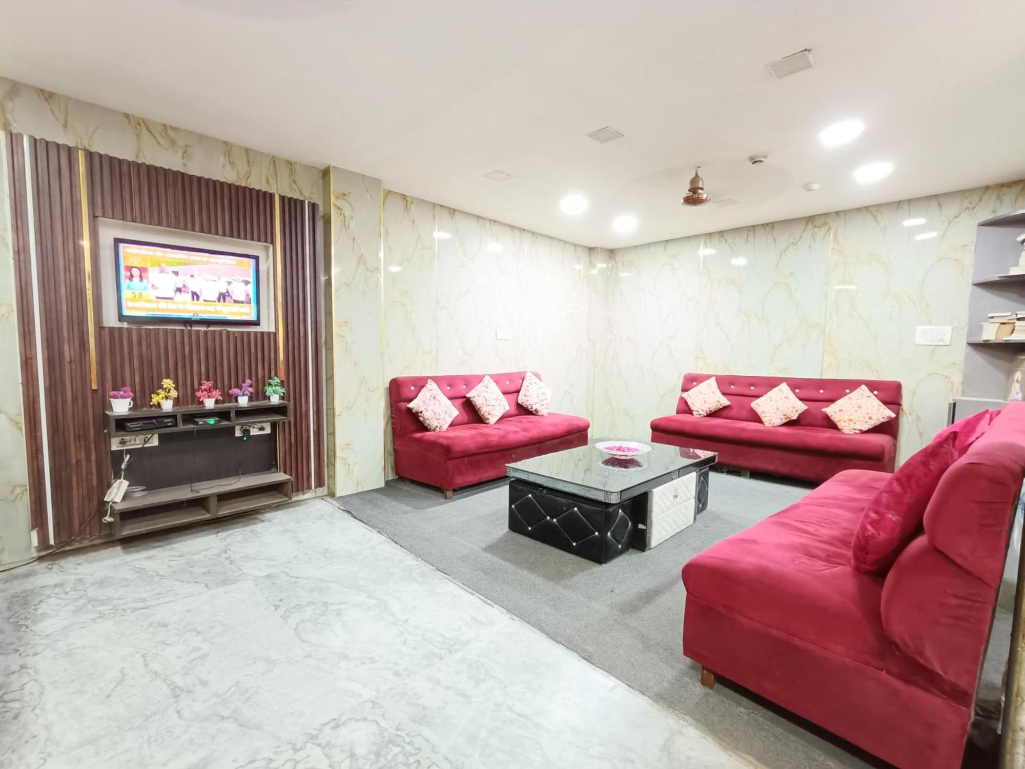 Hotel Heritage Walking 1 Minuit From R K Ashram Metro Station